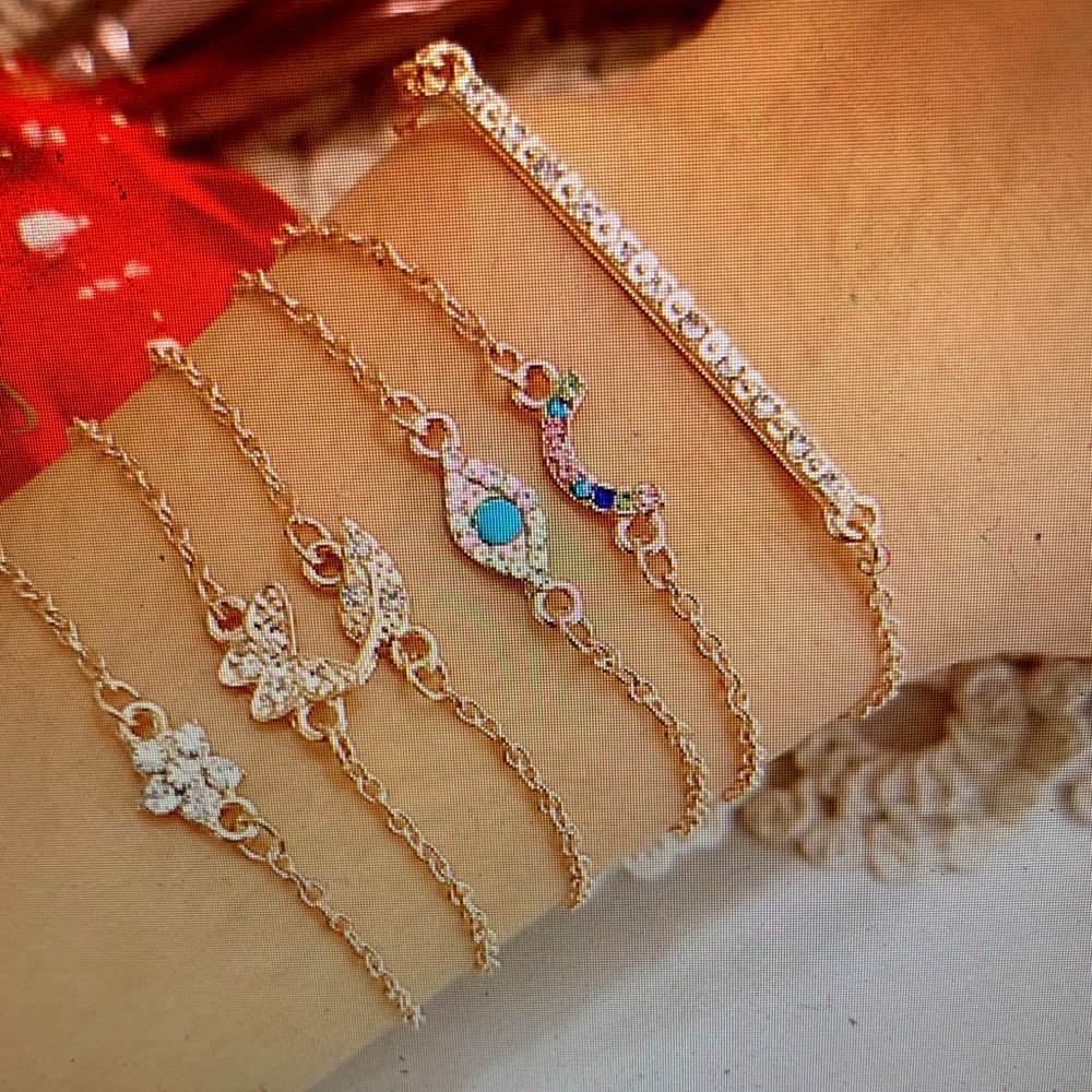Set of bracelets